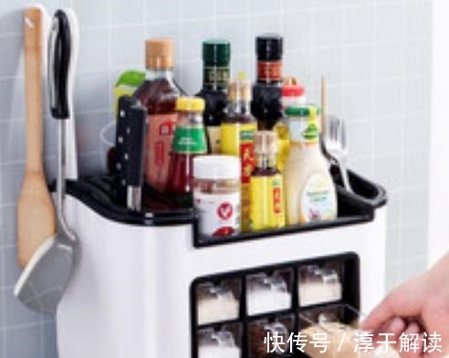 保鲜|建议大家:厨房别再摆瓶瓶罐罐了,学她家这样做,干净整洁又实用