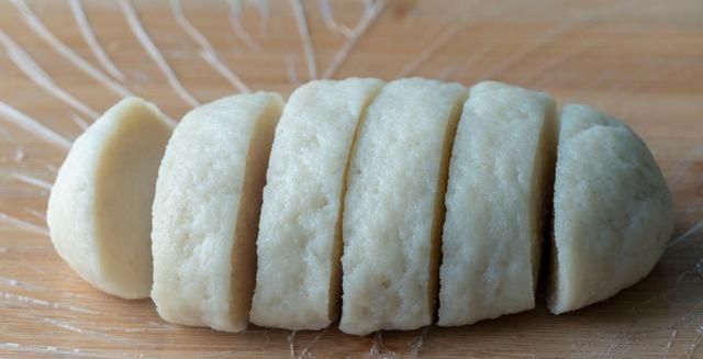 汤圆|糯米粉学会这样做,软糯香甜不粘牙,比汤圆还香,端上桌就被抢光