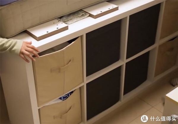 屋子|生活艺术家 篇三十二:买不起房的香港夫妻,住在9㎡的小屋里,他们却说:住出了幸福感