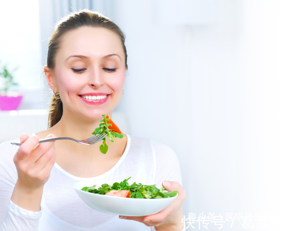 高血脂|寿命长的女人,晚上最爱做六件事,若你六个都有,恭喜很健康