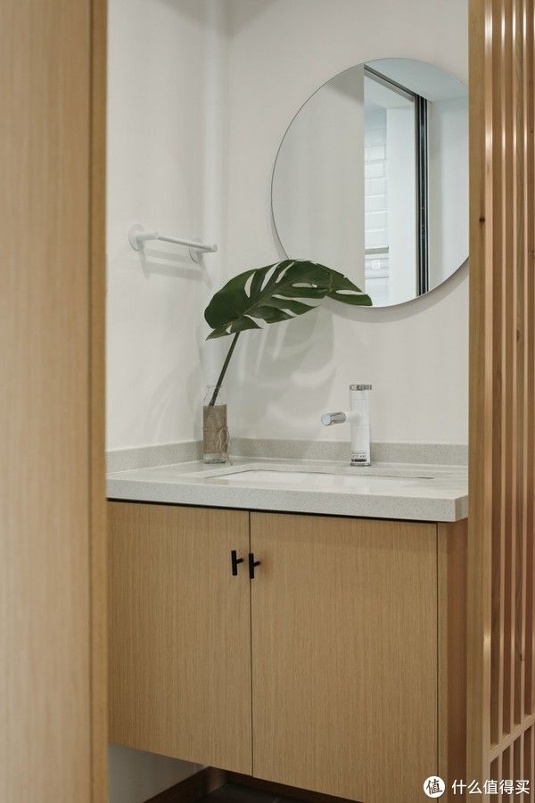 沙发|客厅没有沙发，去掉了“会客功能”，这套95㎡的家，住起来太爽了