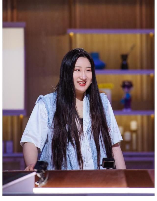 麗莎|《拿來吧！小芒》李誕錘娜麗莎嚴(yán)尚嘉再度搭檔 楊天真思文曲線答題