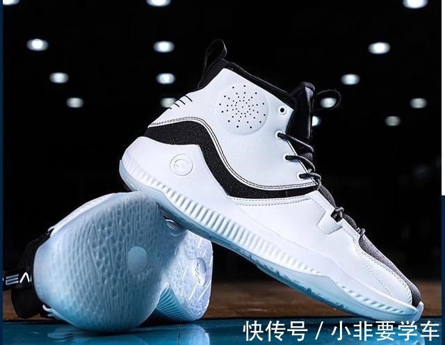 李宁 安踏的气垫鞋,匹克的“驭帅”,国产什么时候能站起来!