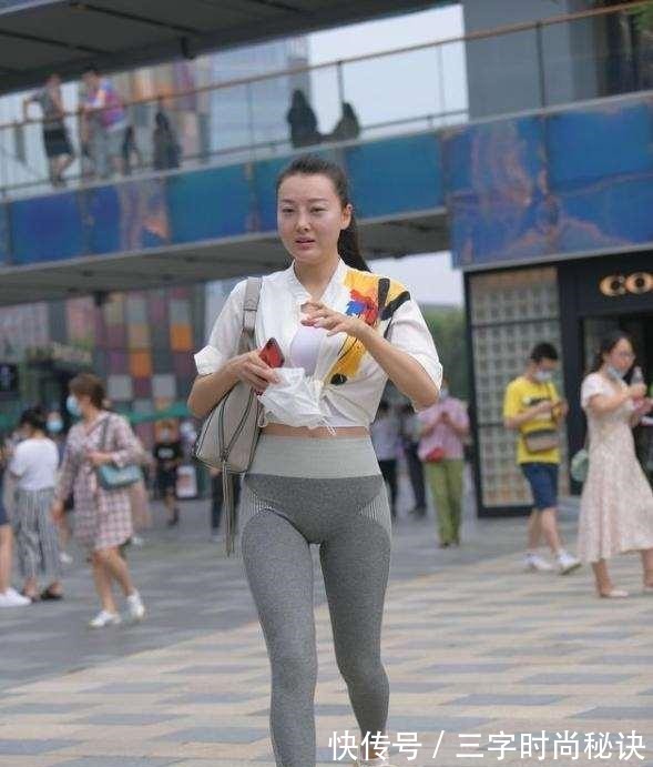 穿搭 展现个性的瑜伽裤穿搭青春感十足,气质唯美清新,简约好看!