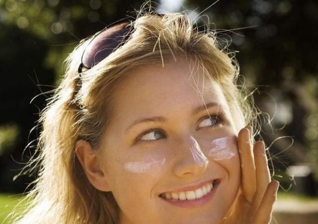 防晒 坚持用了“4年”防晒霜,皮肤发生了“大改变”,不止变白了!