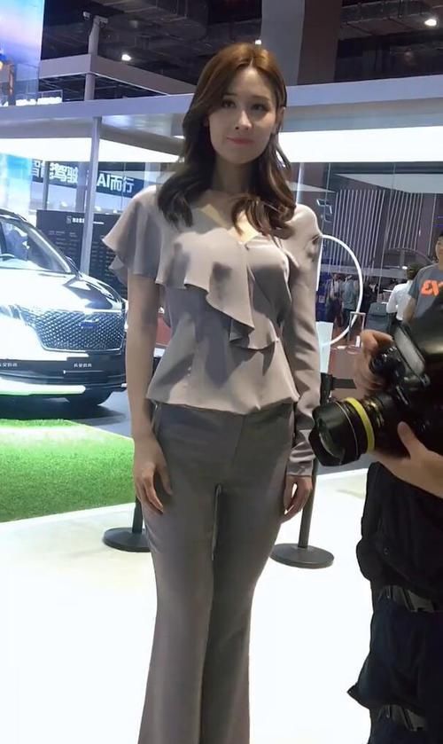 女人味|干净端庄的美女,休闲着装,却不失高贵女人味