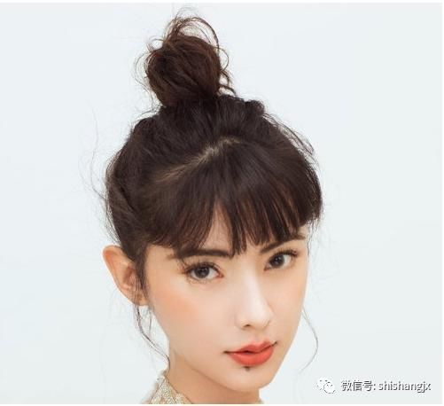 阿拧|简单实用的万能丸子头，拧阿拧发丝就能听话，0基础也能学会