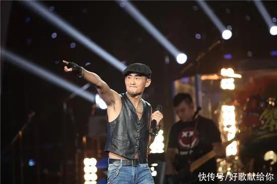 山丹丹开花红艳艳|“放羊娃”阿宝：真实身份被揭穿，“草根歌王”的神话也就破灭了