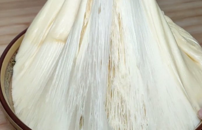  美味|简单营养的芝香面包，无需电饭煲和烤箱，美味蓬松，一锅不够吃