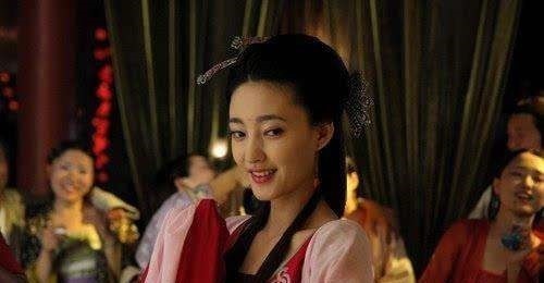 上联$千古绝对! 上联 “凡心一点几时去 ”, 下联太经典了!