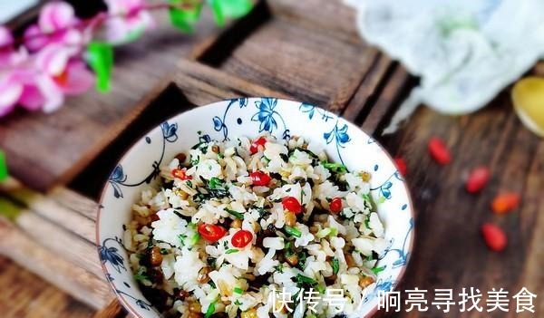 平菇|营养又健康的素食晚餐，一点肉也没放，照样吃光光！