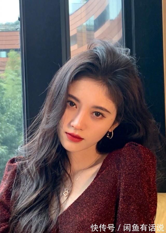 泡面卷 女人不到160尽量少留这4种发型,显矮还拖累气质,特别是第2种