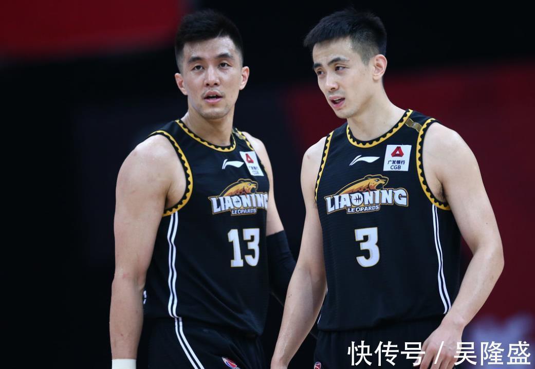 杨鸣|10胜1负!辽宁爆扫6大豪门,打广东最狠,杨鸣郭艾伦不给杜锋面子
