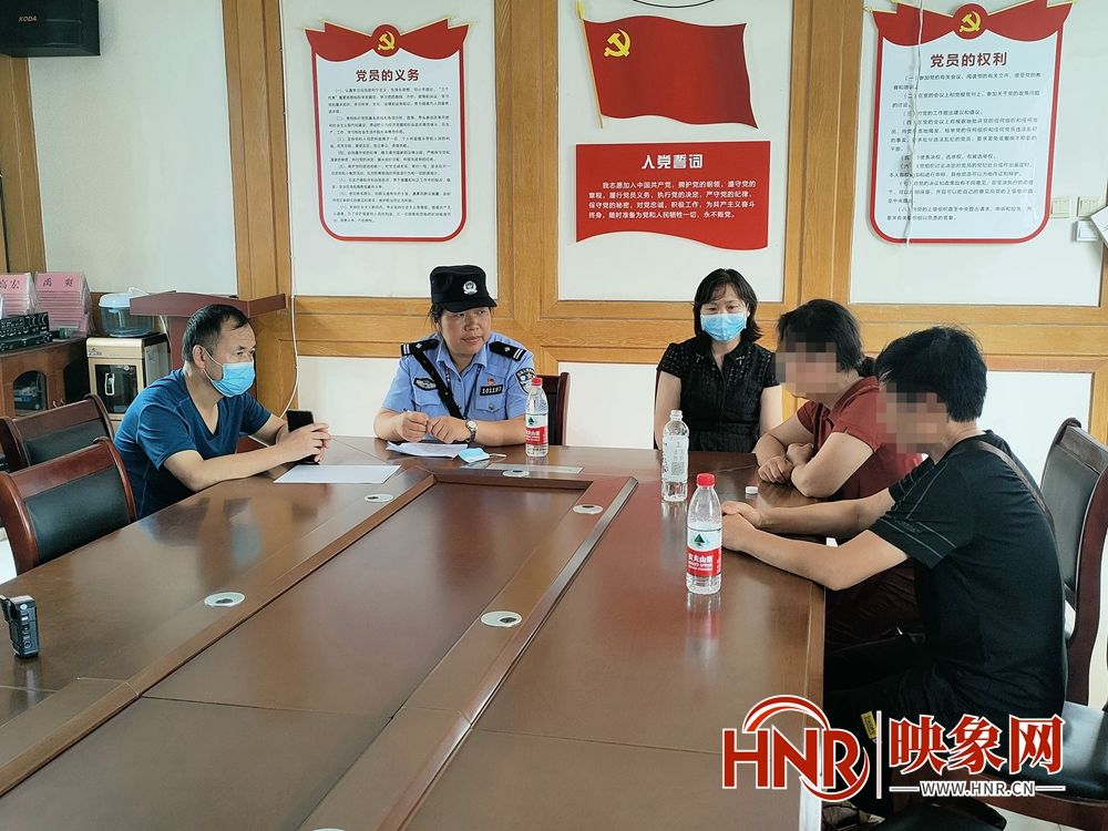 医院|郑州女警王爽倩 防洪抗疫冲在第一线