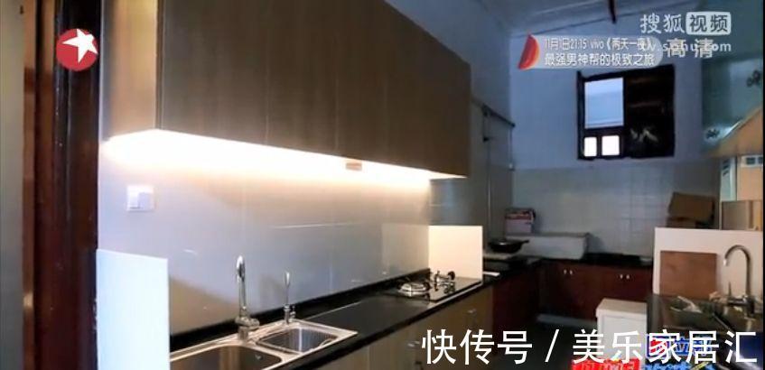 老房子|惨遭丈夫抛弃,单亲妈妈挤15㎡娘家靠父母养,让1岁宝宝睡地板!