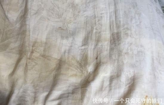 床褥|床单又脏又油，清洗时往水里加“三白”，立马焕然似新，贼干净