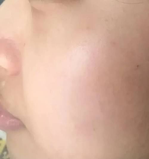 底妆|震惊｜这奇怪的化妆法连我们都差点信了！！！！！！！