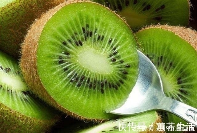 膳食纤维|糖尿病人最适合吃的4种水果,经常吃一点,能够平稳血糖