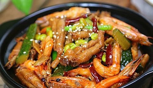 好吃到连汤汁都不剩的家常菜，鲜美又香辣，特别开胃解馋，美味！