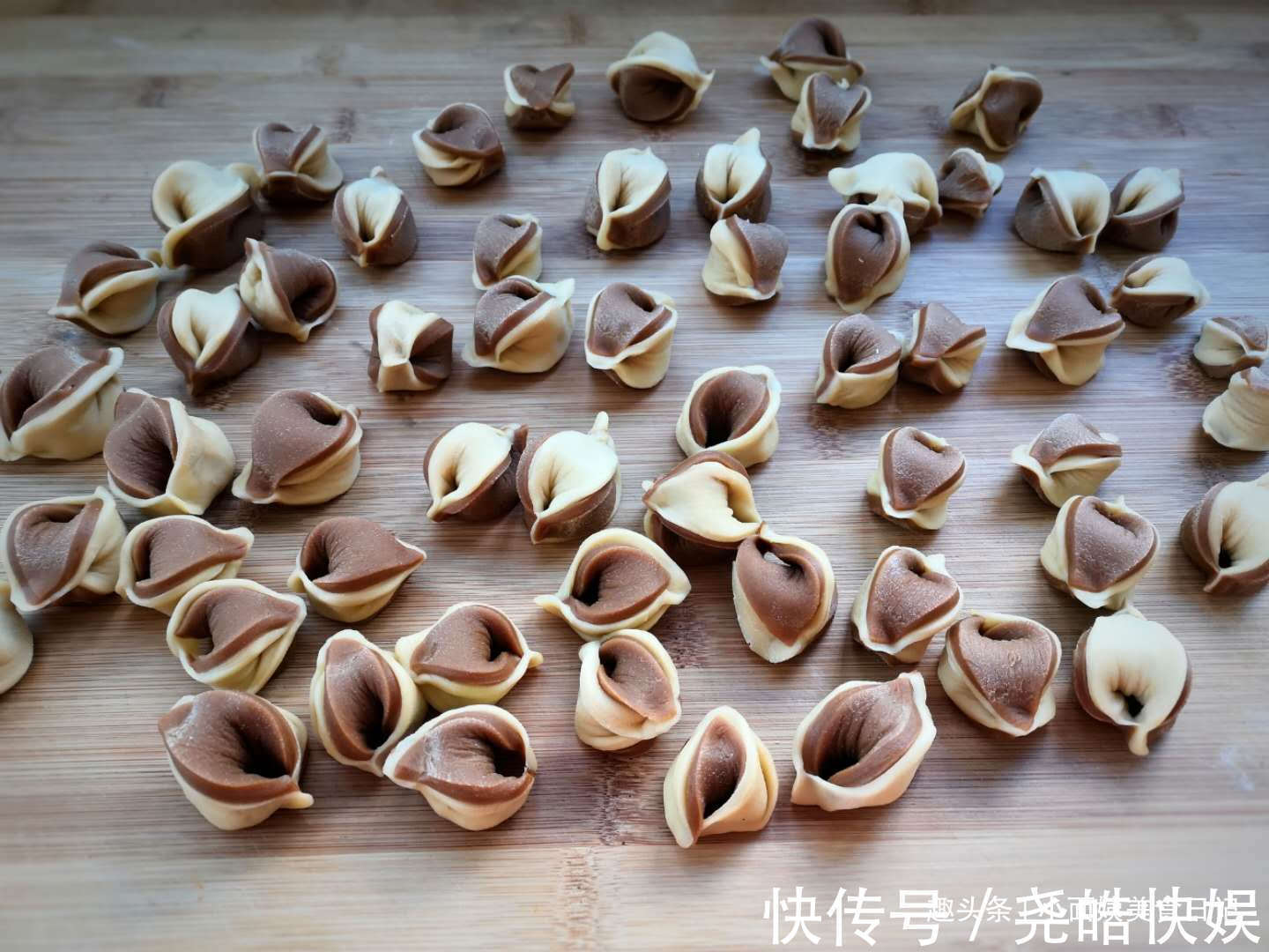 面粉自从学会这样做,孩子们三天两头点名要吃,上桌瞬间被抢光!
