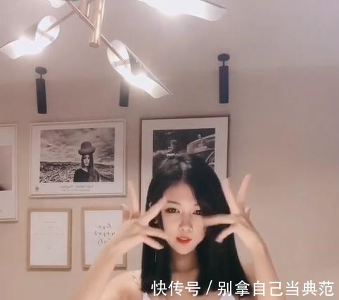 长发|白色吊带裙小姐姐，这发型是打算留长发吗！