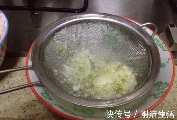 咳嗽|万能止咳“水”,不管多厉害的咳嗽!一口必除根,管1年不咳!