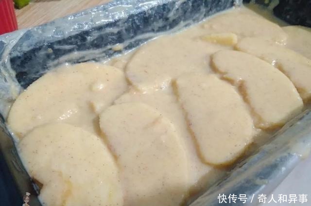 平安夜收到的苹果太多怎么办做个简单又甜蜜的苹果蛋糕吧