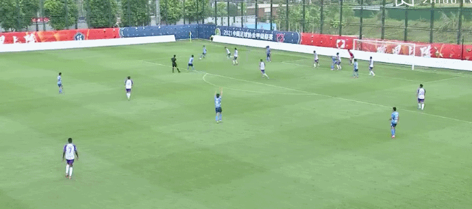 支云|上一名效力草蜢的中國球員：今年恢復(fù)中國國籍，現(xiàn)效力南通