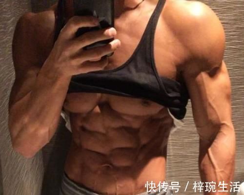 健身|跑步健身的男人与常练深蹲的男人 两者身体素质差距有多大？