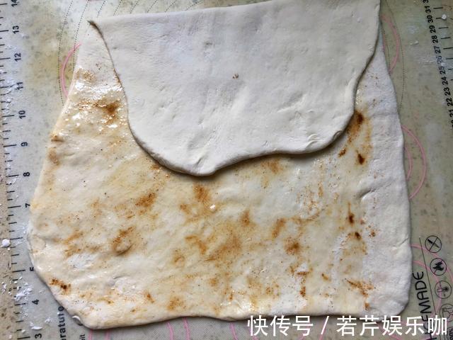 早餐|我家最爱的早餐,不发面不烫面,和点面就能做,吃着又软又香