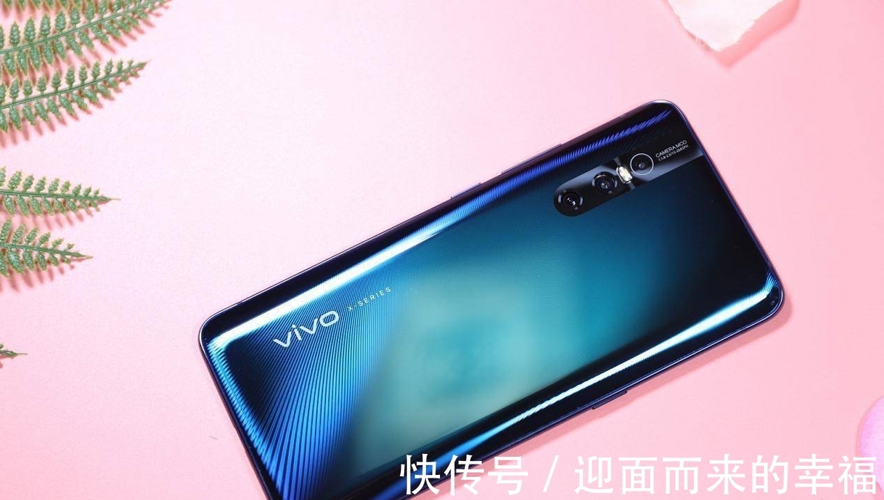 vivo|硬碰硬：nova 5 Pro VS vivo X27 谁更受年轻人喜爱？