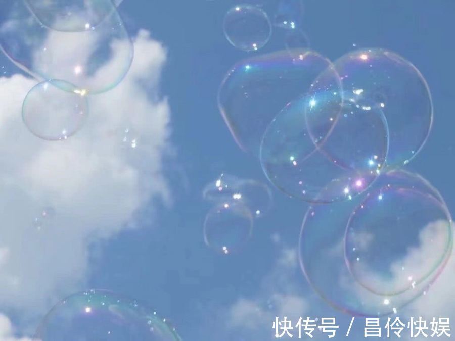 神仙·朋友圈背景图丨天暗下来 你就是光