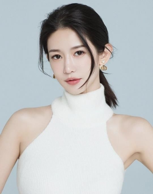 好看不挑脸型的发型有哪些？这几款很实用，尤其是丸子头俏皮可爱