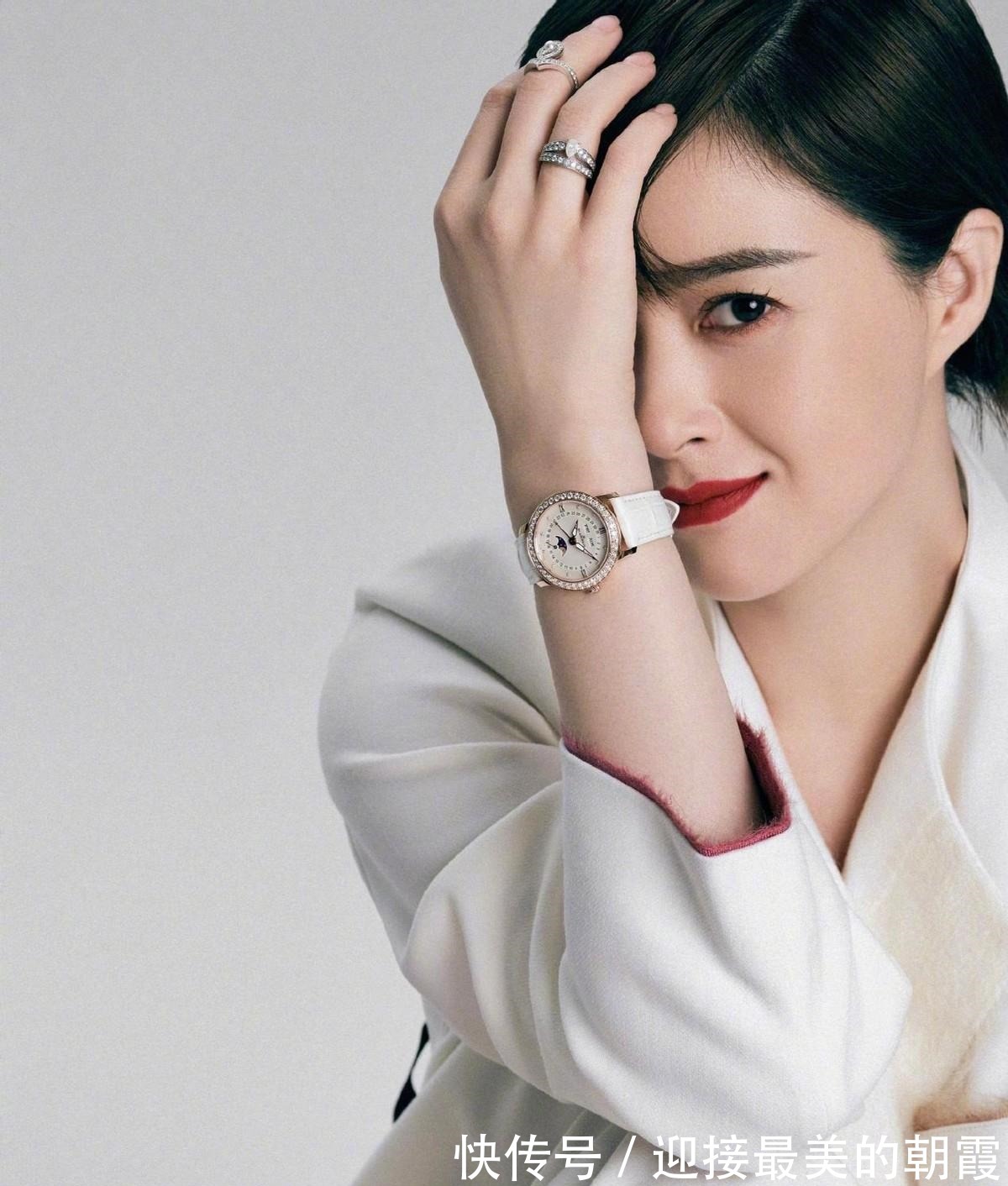 配饰 女人适合戴“手镯”还是“手表”答案在于这三点,戴错很尴尬