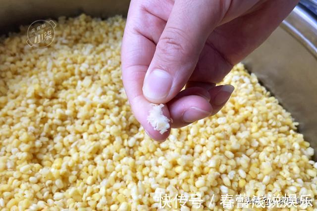 在家自制绿豆小饼，学会不用买，清凉解暑易消化，老人孩子都喜欢