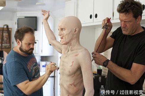 云遮雾障|我们被骗了这么久,看到这个僵尸的化妆,网友们终于释然了