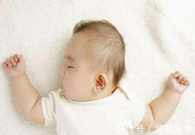入睡|宝宝什么时候会自己睡?当出现这三个成长信号,家长可以放宽心