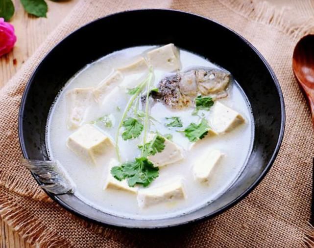 豆腐和它是绝配,上锅炖一炖,暖胃养胃,补钙质,孩子长个头!