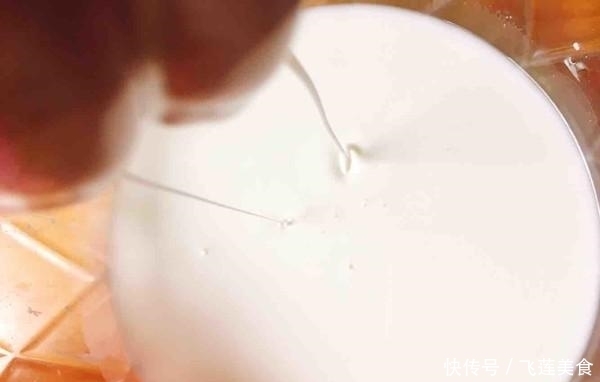 “天然黄体酮”被找到,姑姑隔三差五要吃它,难怪40还是少女脸