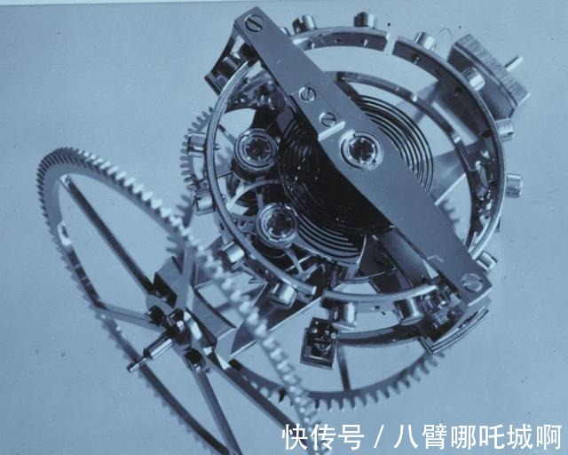 nomi RR · TRENDS | 始于颜值 陷于内涵