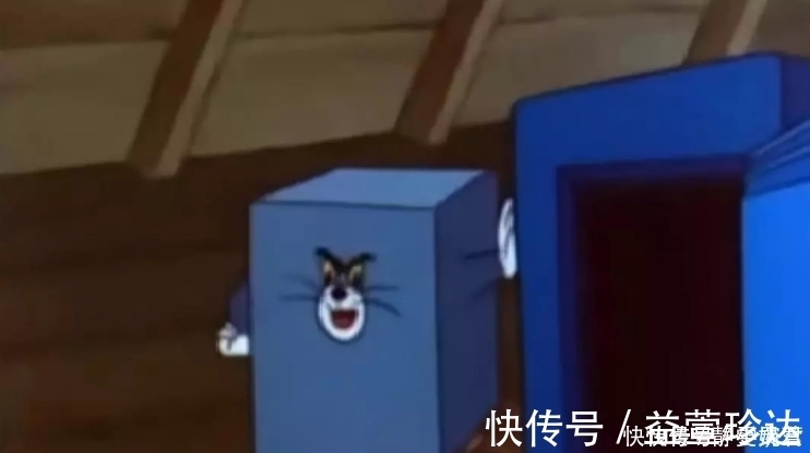 tom|清洁阿姨把手办碰倒后接了回去,这画风,原谅我笑出声