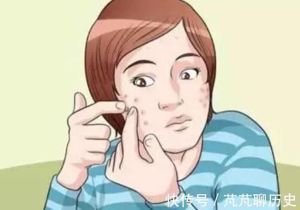 毛孔|女孩子洗脸时的“4禁忌”,毛孔会越来越粗大,第4种还易滋长螨虫