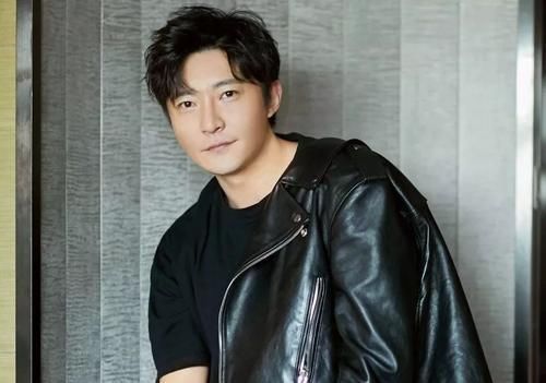 郭京飞的清醒,话糙理不糙,对何广智的冒犯,单刀直入一语道破