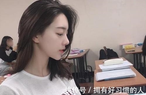 站立|韩国白领美女练习瑜伽，塑造完美曲线身材，洋溢青春气息