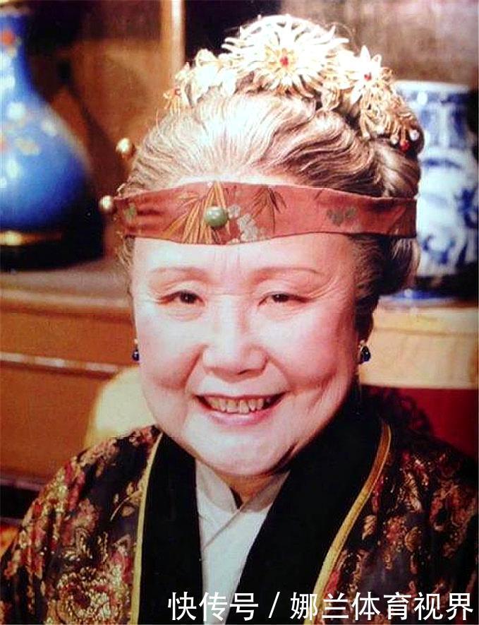 王夫人|红楼梦:贾母一番话瞬间揭露出袭人的虚伪与狡诈,看贾母怎么说?