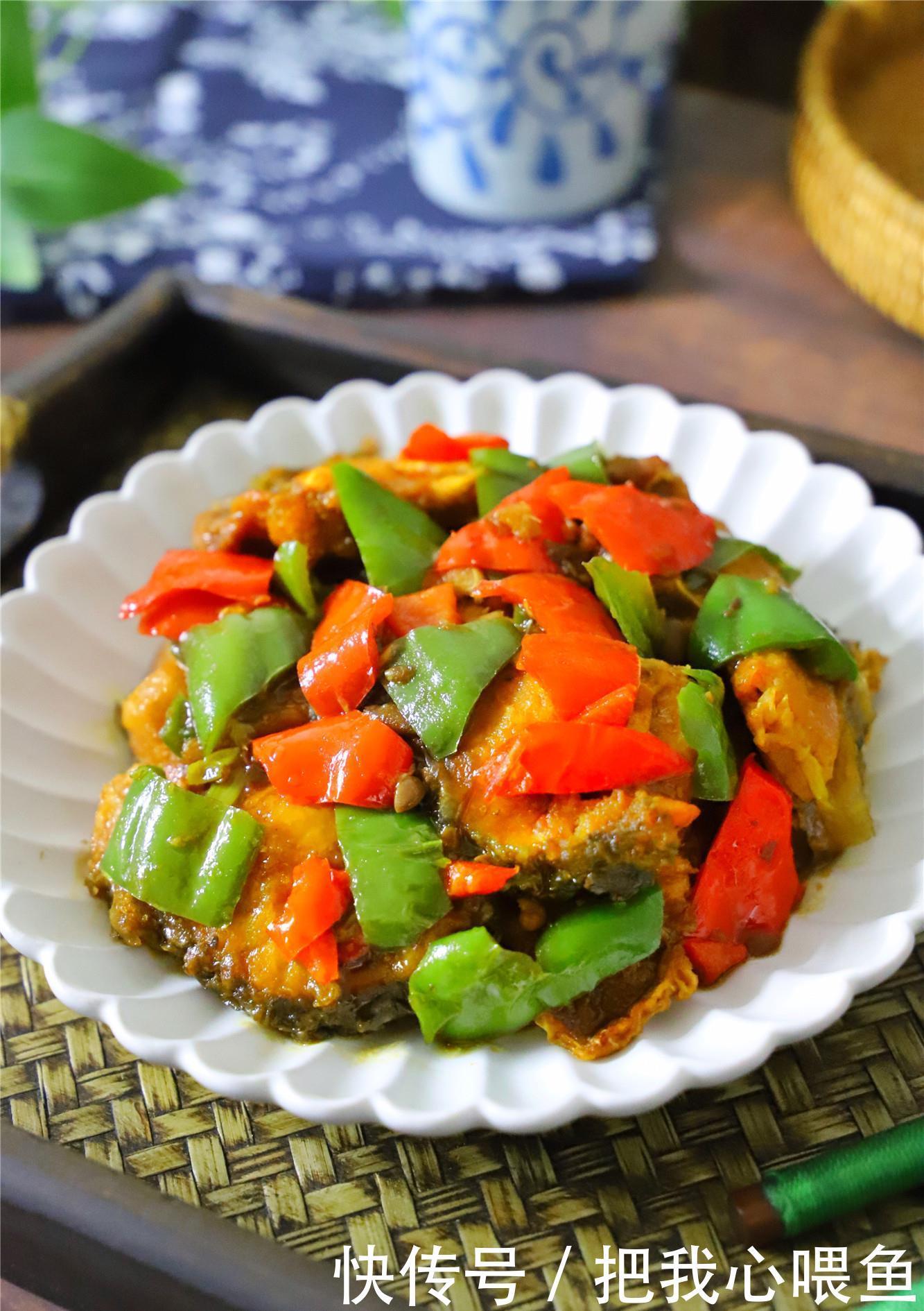 年夜饭少不了的鱼,学会特色做法,酥香入味,简单好吃寓意好