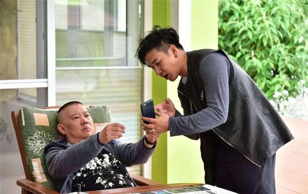 小品 秦霄贤长相再帅人气再高,也难改变《欢乐喜剧人》不受关注的事实