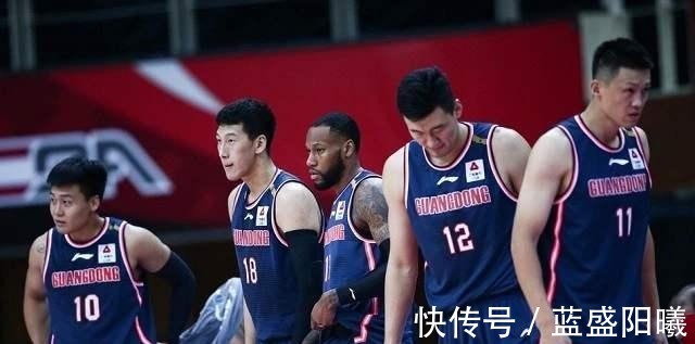 汤杰|4消息!北控弃新星,山东外援锁定,曾凡博无碍,广东获渔翁之利!