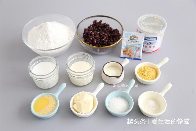 做面包时,注意这个细节,面包个个松软好吃,放3天也不发硬