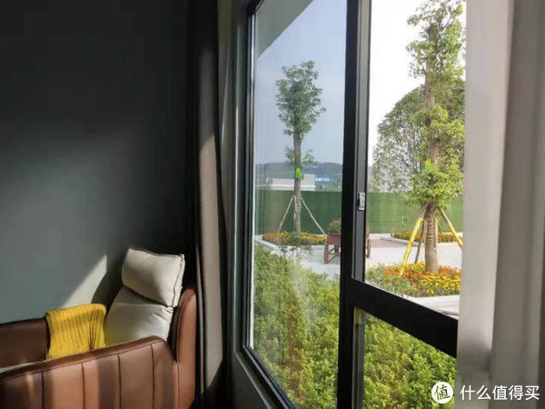 玻璃|金九银十装修旺季，高质量门窗选购指南，这些坑千万要避开！